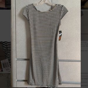 Partial Open Back Black & White Mini dress